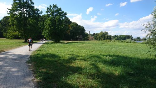 images/image/2018/mauerweglauf/mauer_53.jpg